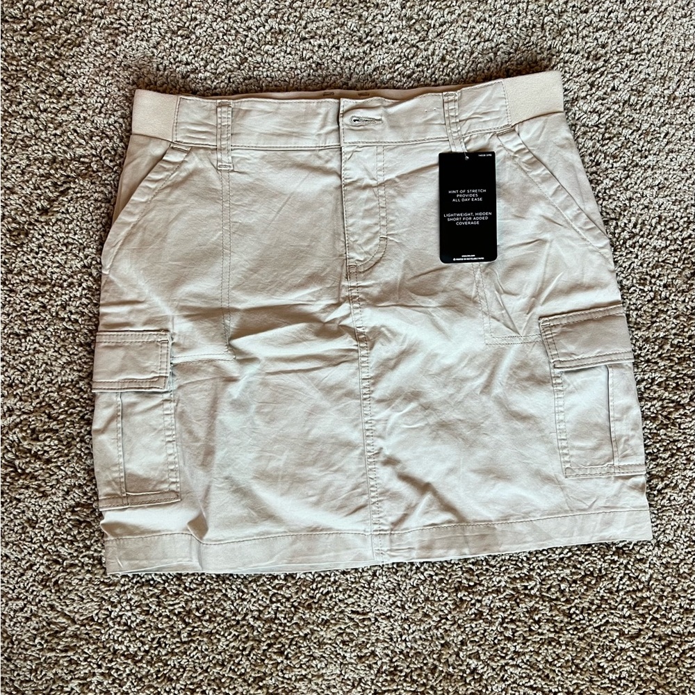 Lee Khaki Skort - Size 6